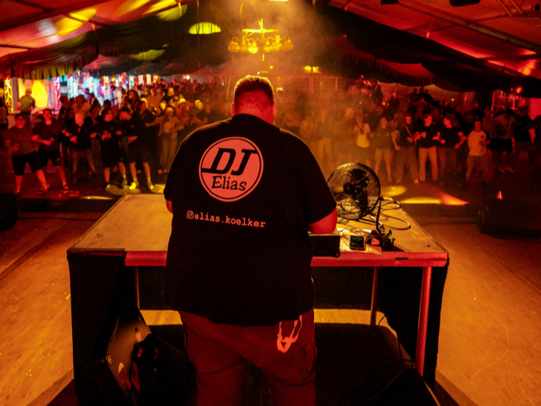 DJ Elias